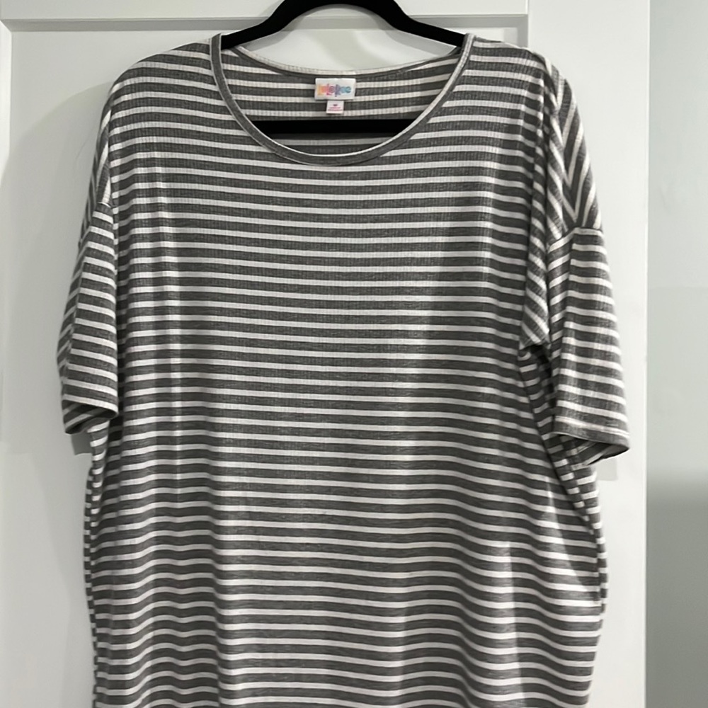 LuLaRoe Irma Medium